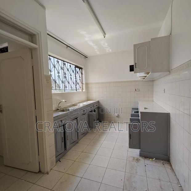 3bdrm Apartment in Kileleshwa for rent - thumbnail 11