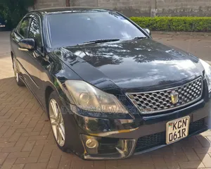 Toyota Crown 2010 Black