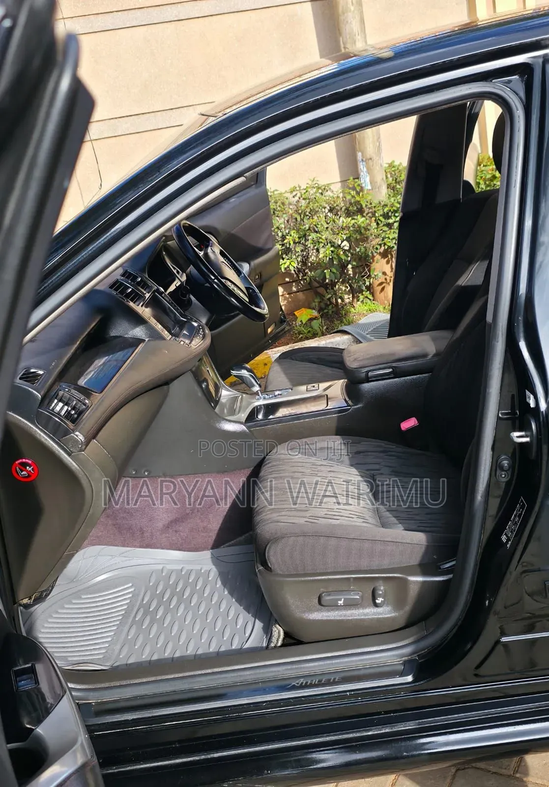 Toyota Crown 2010 Black