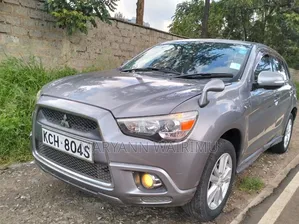 Mitsubishi RVR 2010 Silver