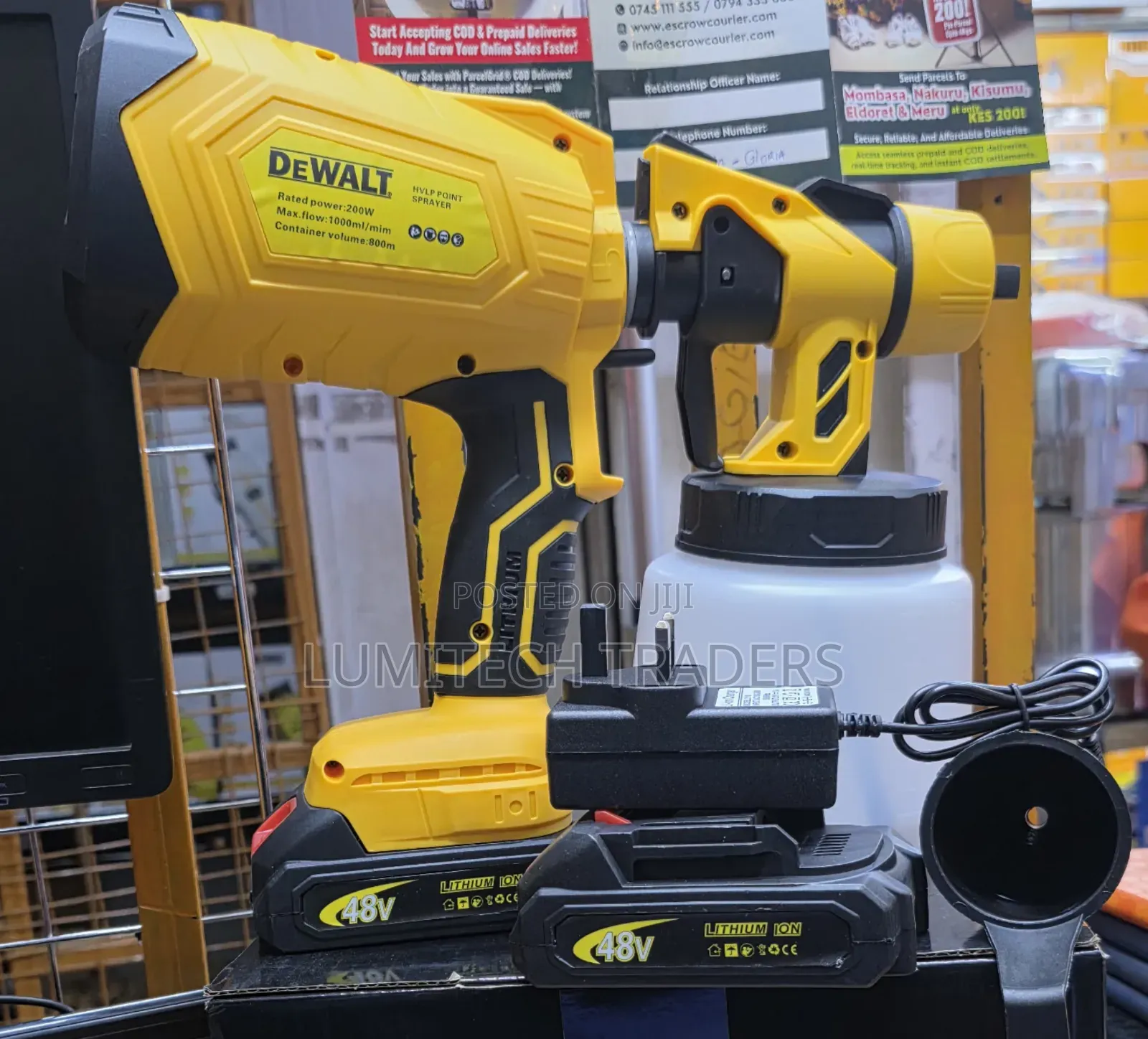 Dewalt 48volts Cordless Paint Spray Gun 1000ml Tank, 2 Batteries