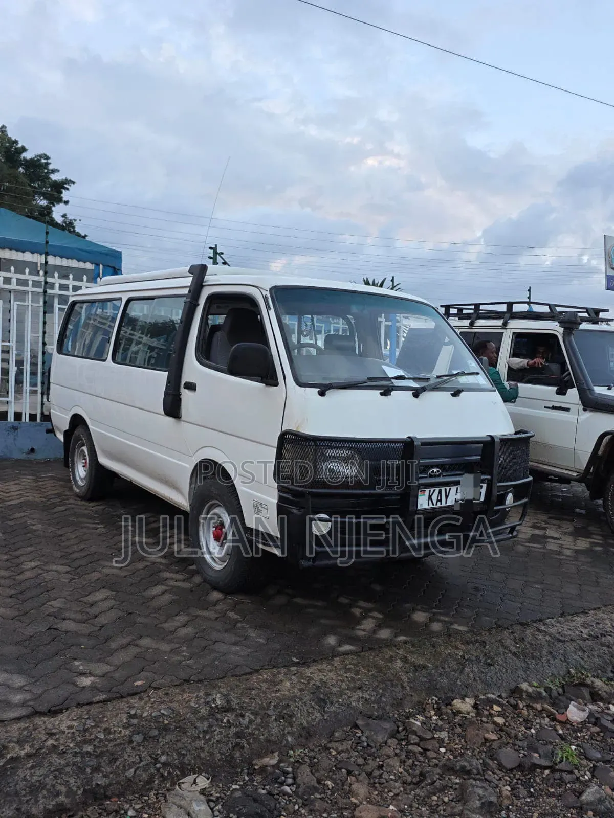 Toyota HiAce 2008 White