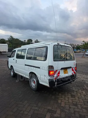 Toyota HiAce 2008 White
