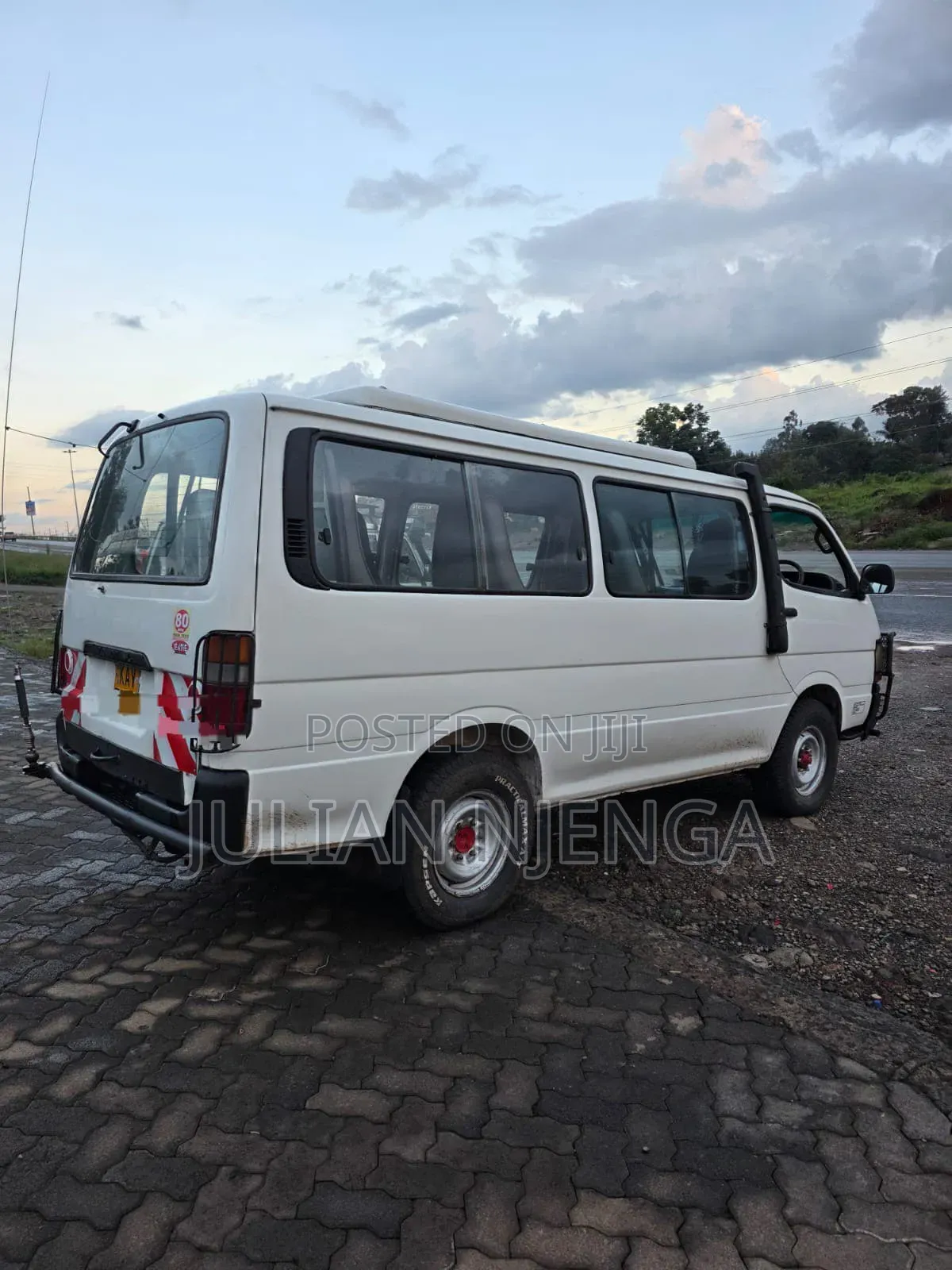 Toyota HiAce 2008 White