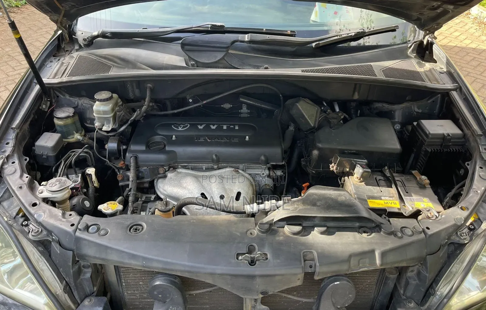 Toyota Harrier 2.4 2011 Black