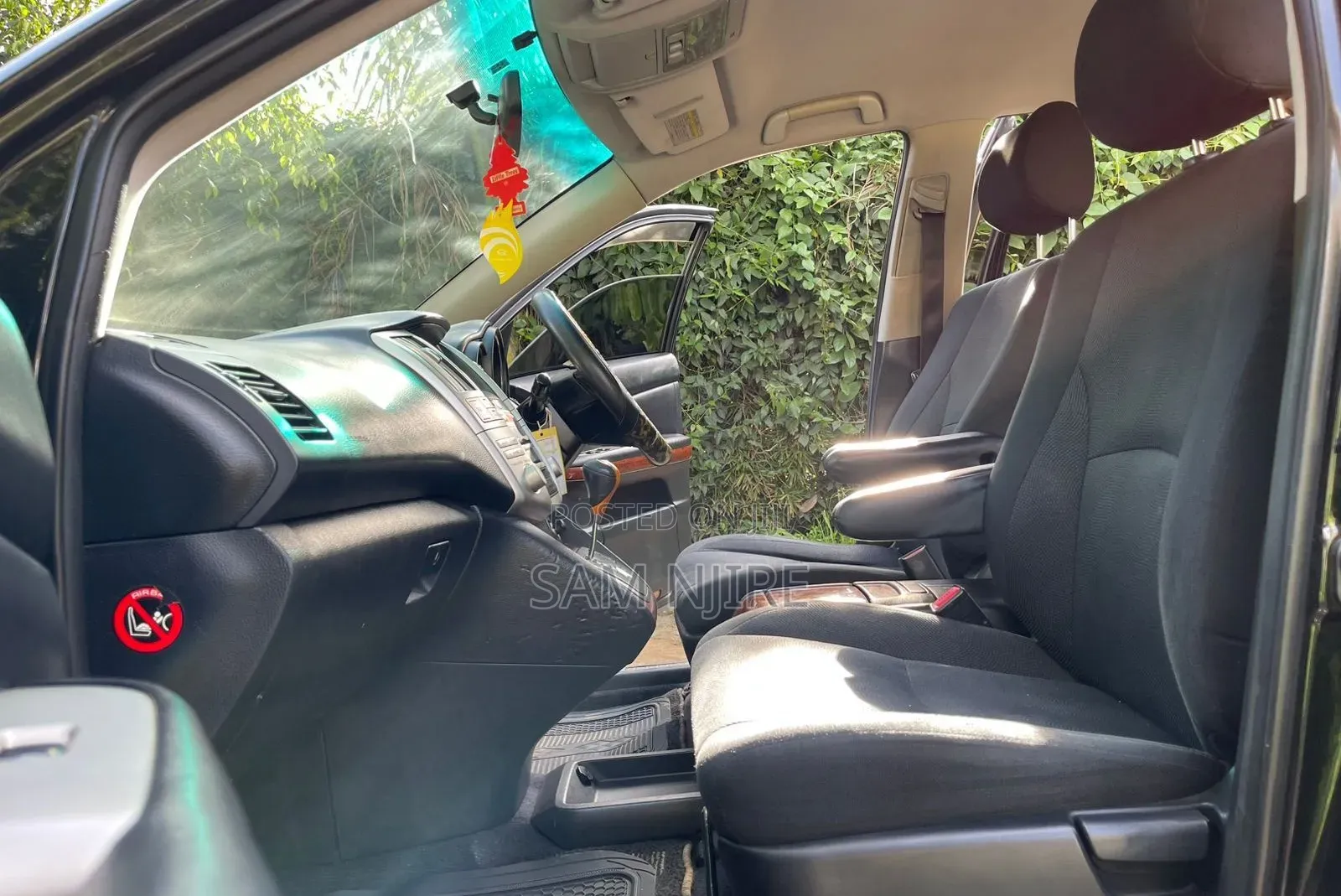 Toyota Harrier 2.4 2011 Black
