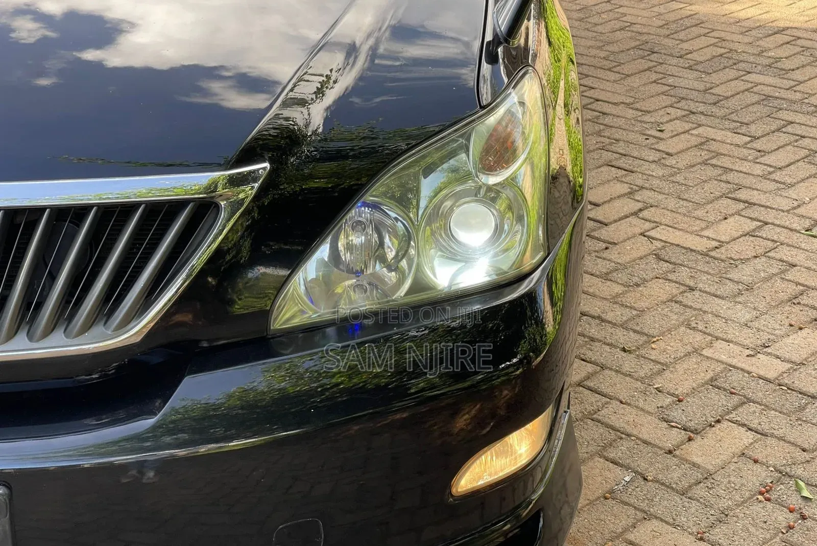 Toyota Harrier 2.4 2011 Black