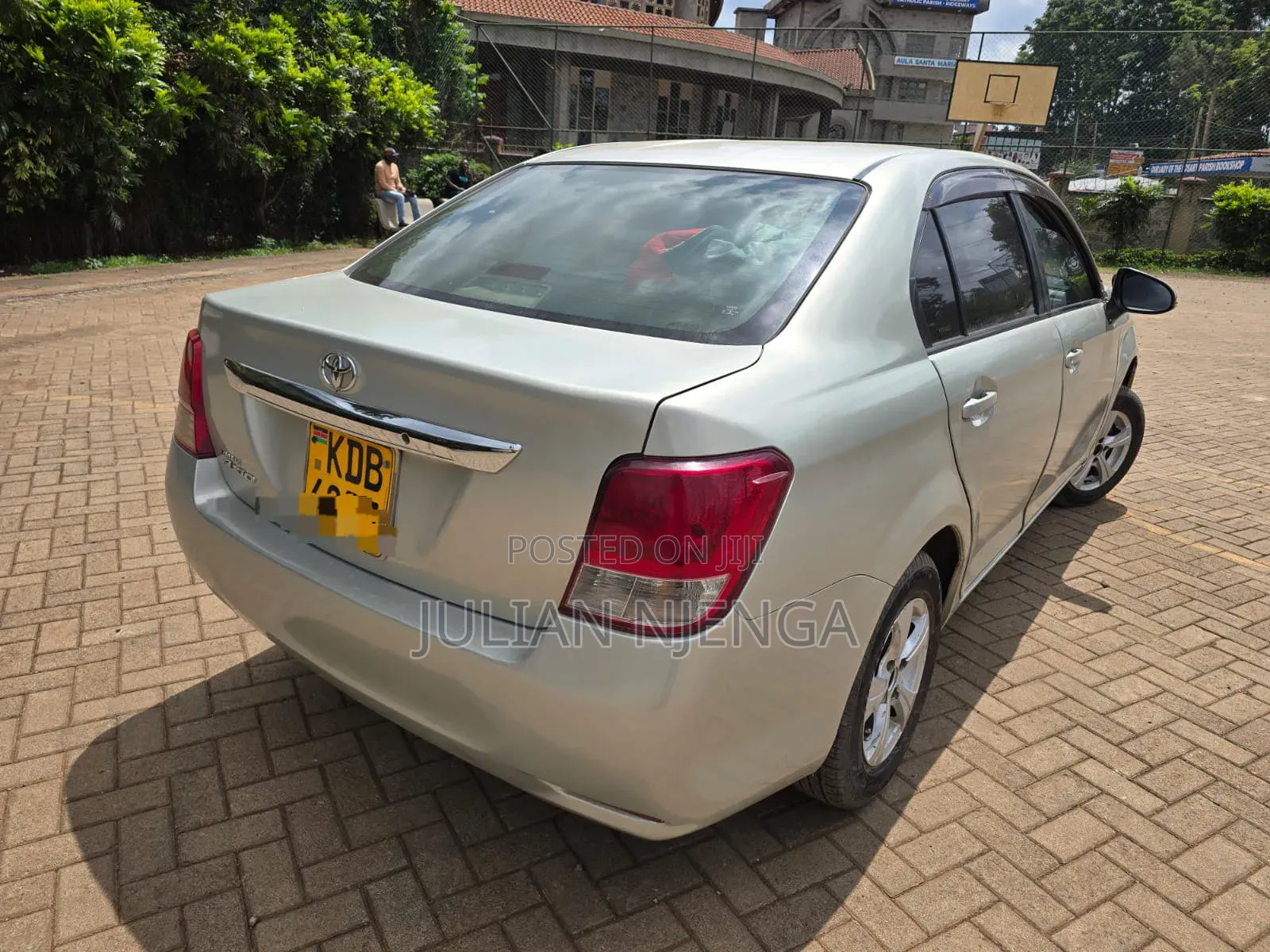 Toyota Axio 2014 Gold