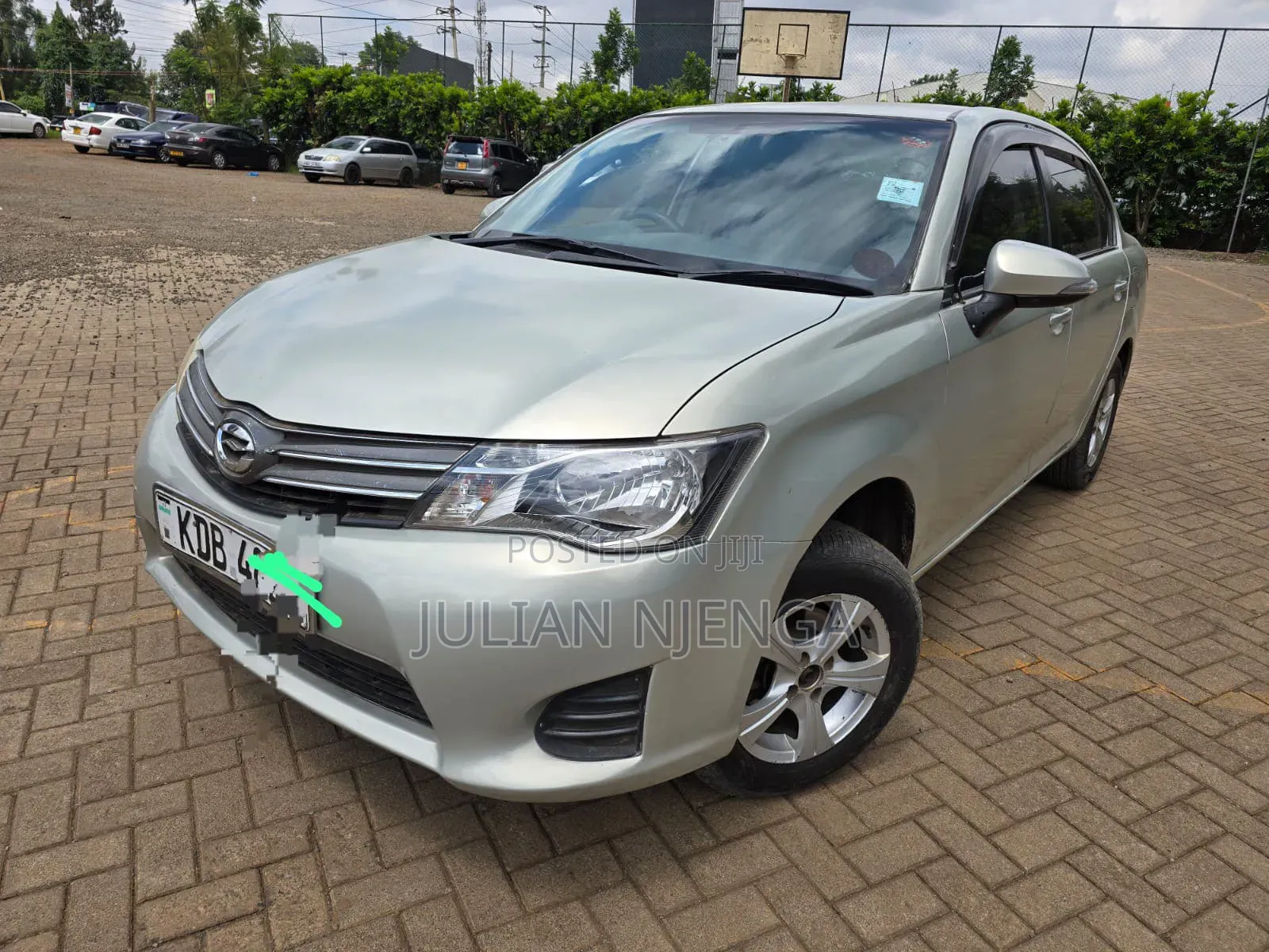 Toyota Axio 2014 Gold