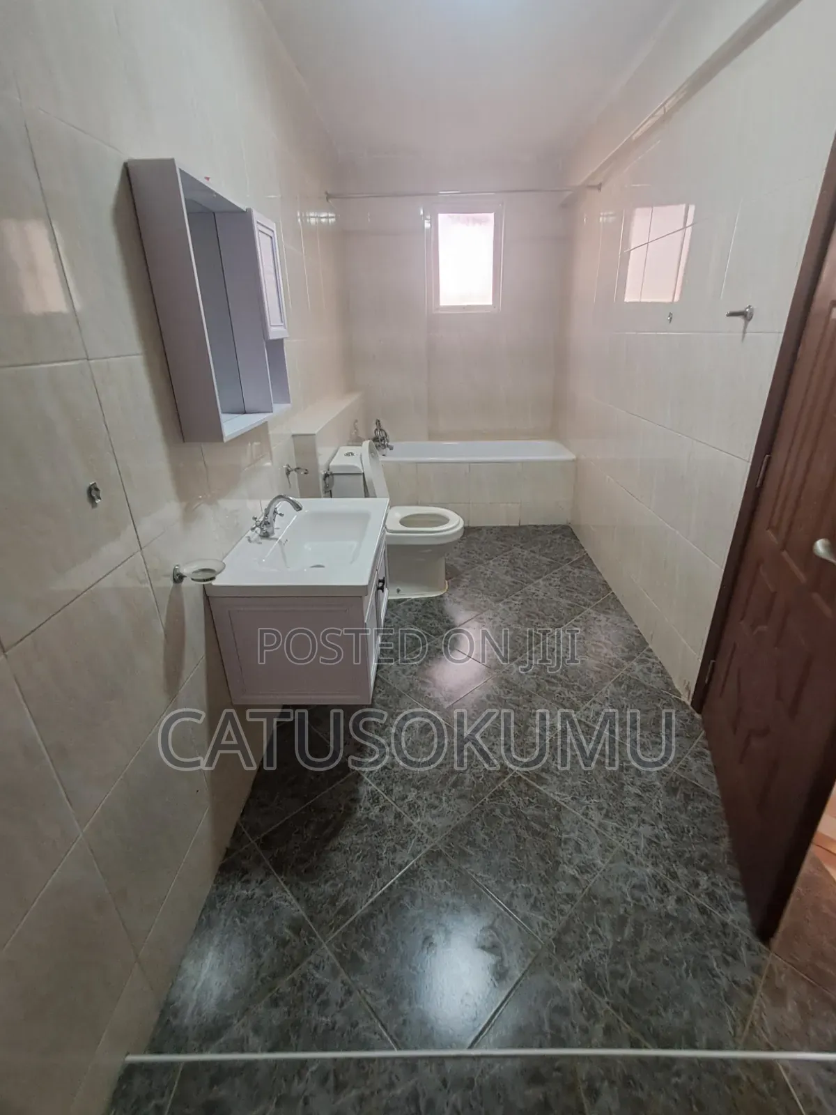 3bdrm Apartment in Syokimau, Gateway Mall Area for rent