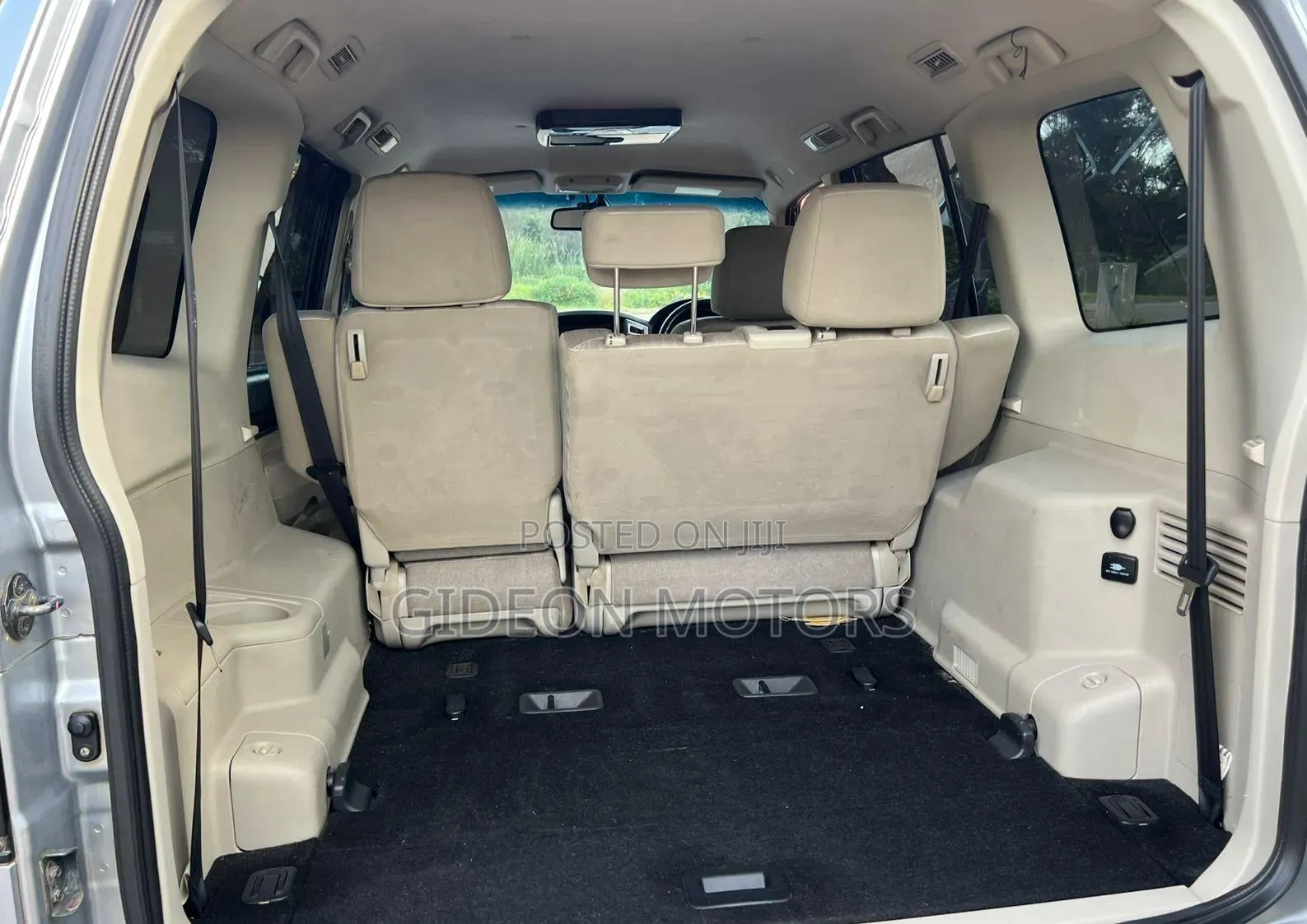 Mitsubishi Pajero 2015 Silver
