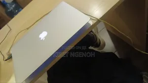 Laptop Apple MacBook 2013 8GB Apple M5 Pro SSD 256GB