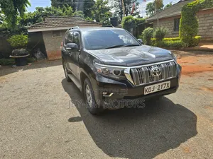 Toyota Land Cruiser Prado 2014 Black