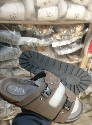 Zapa Sandals