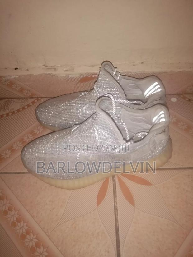 Sports Shoes - thumbnail 3