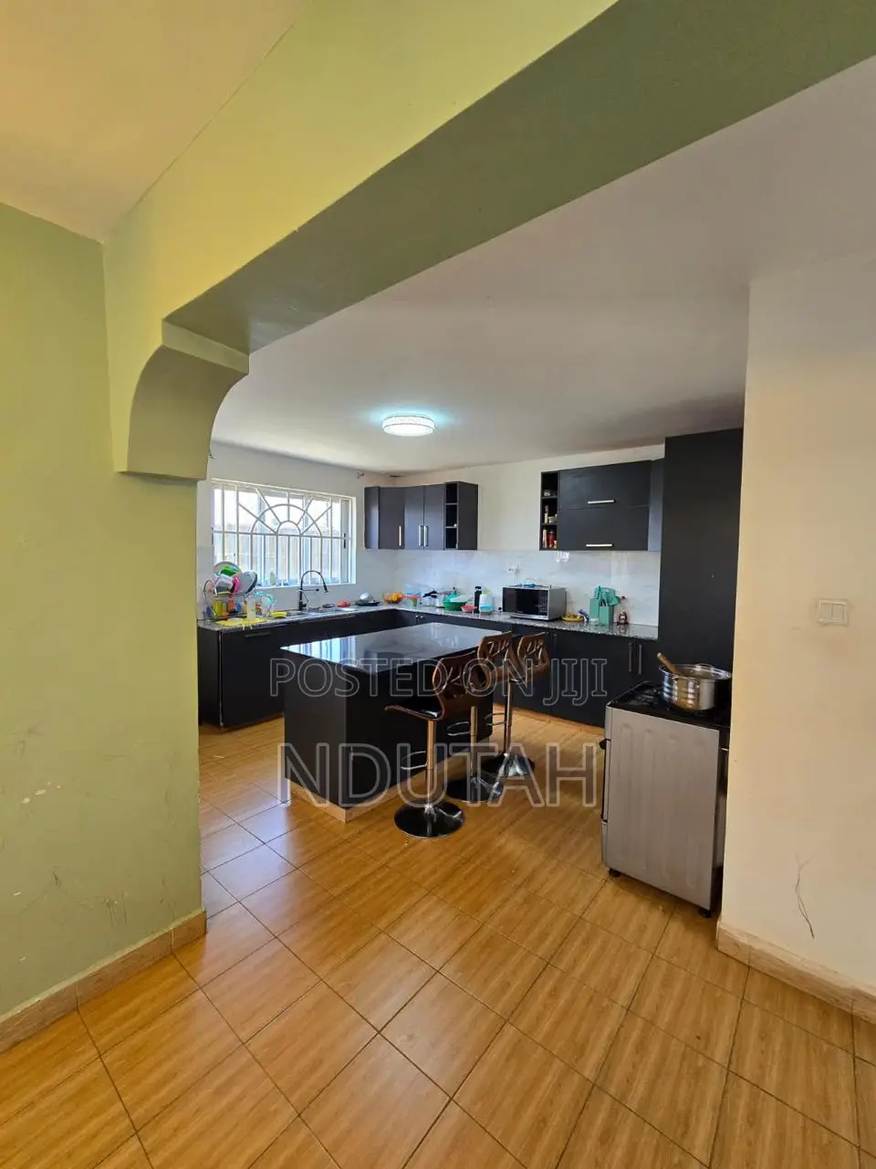 5bdrm Maisonette in Kimbo for sale