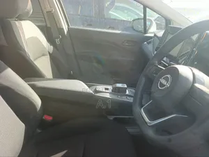 Nissan Note 1.2 Hybrid 2021 Silver