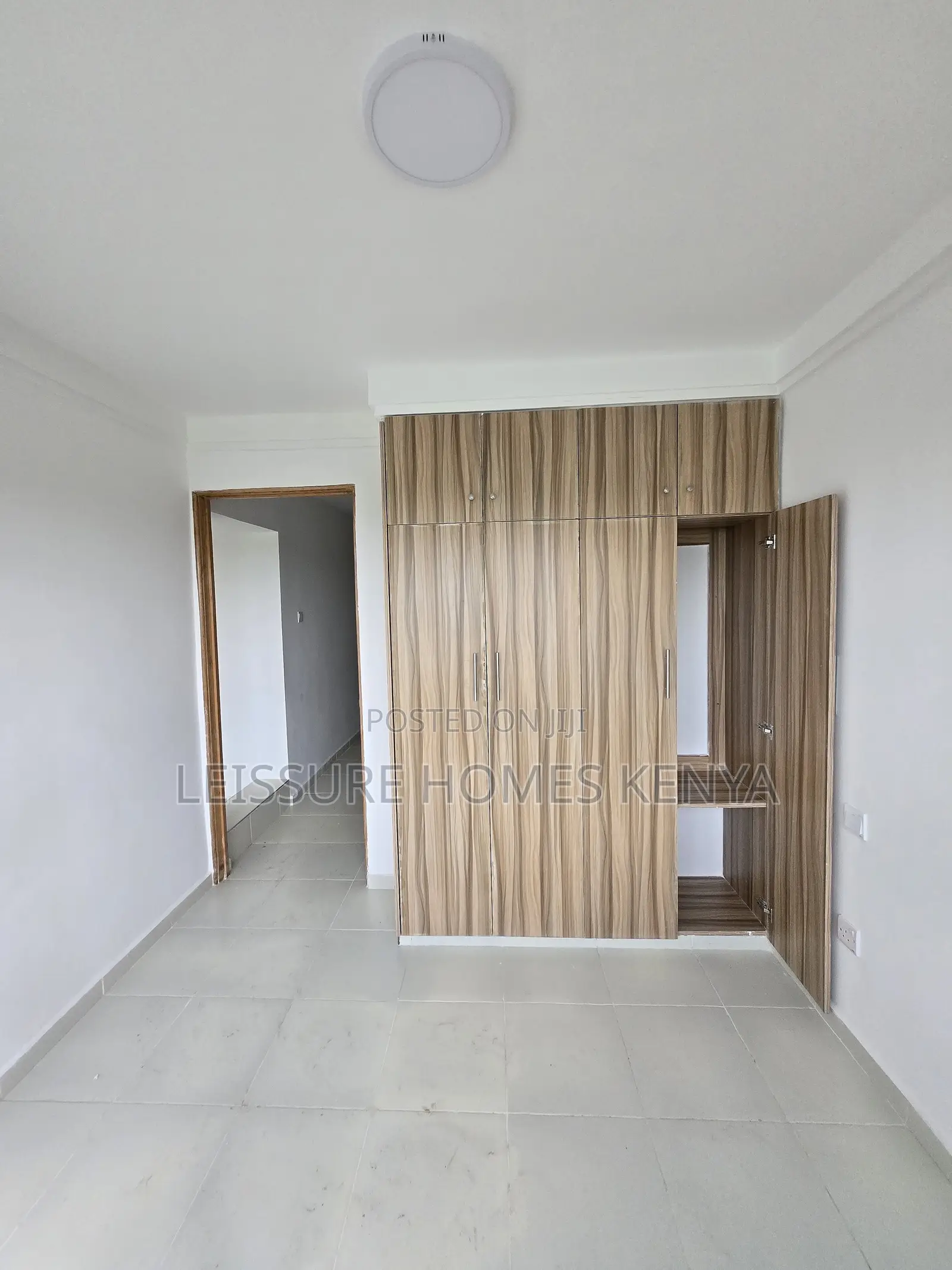 4bdrm Duplex in Thome for sale
