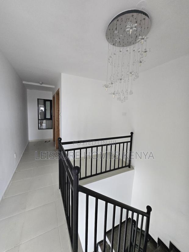 4bdrm Duplex in Thome for sale - thumbnail 10