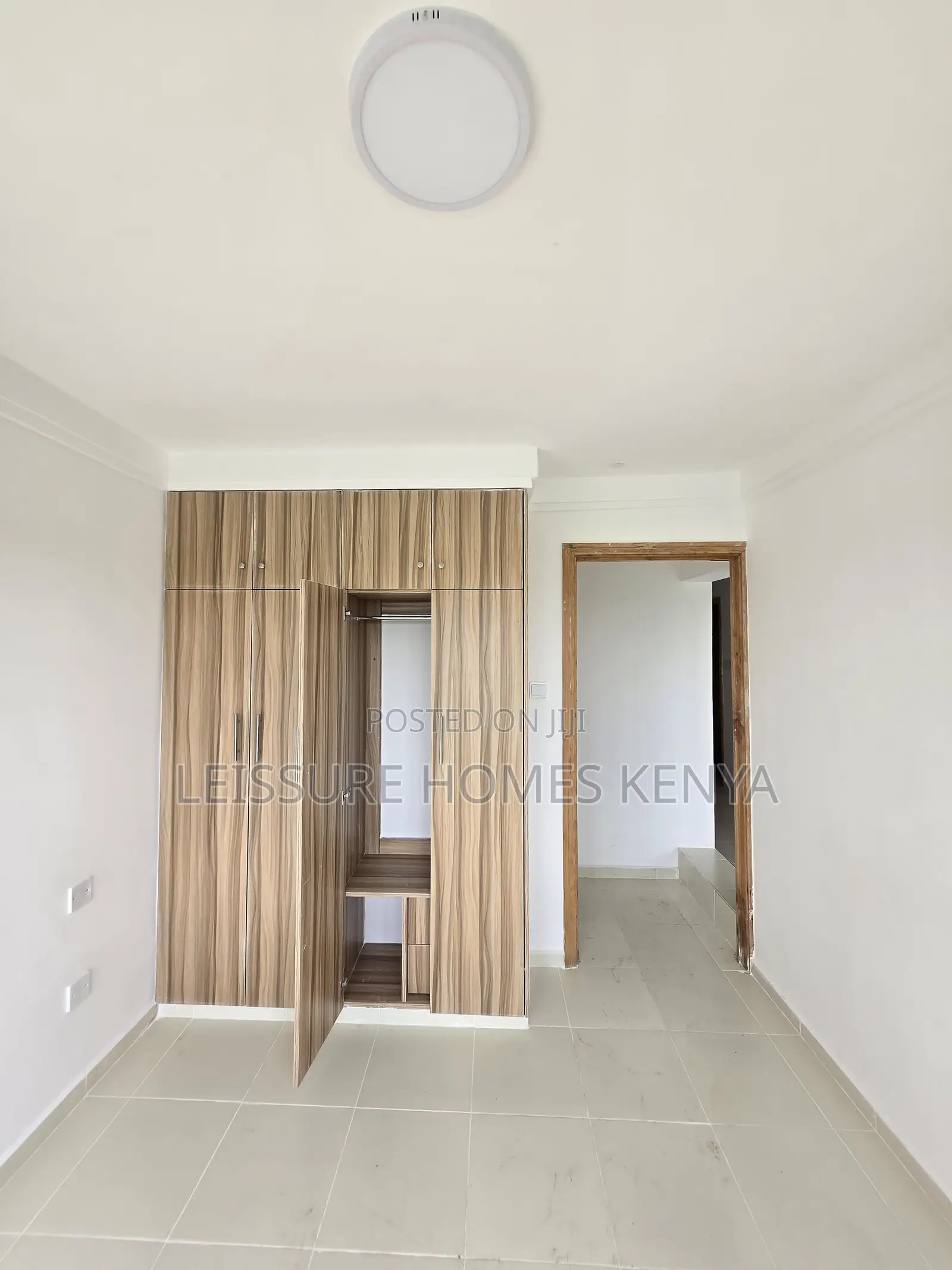 4bdrm Duplex in Thome for sale
