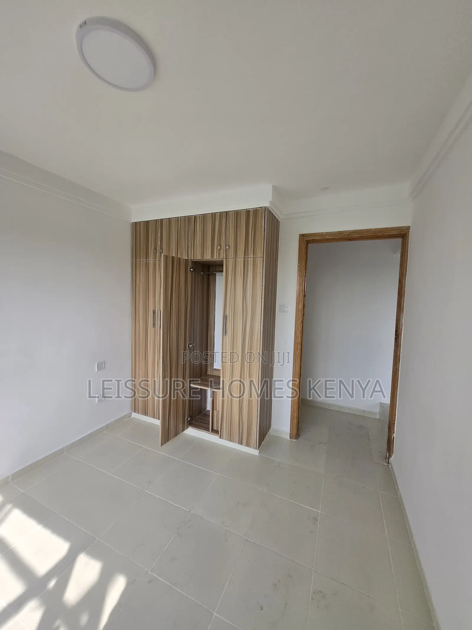 4bdrm Duplex in Thome for sale