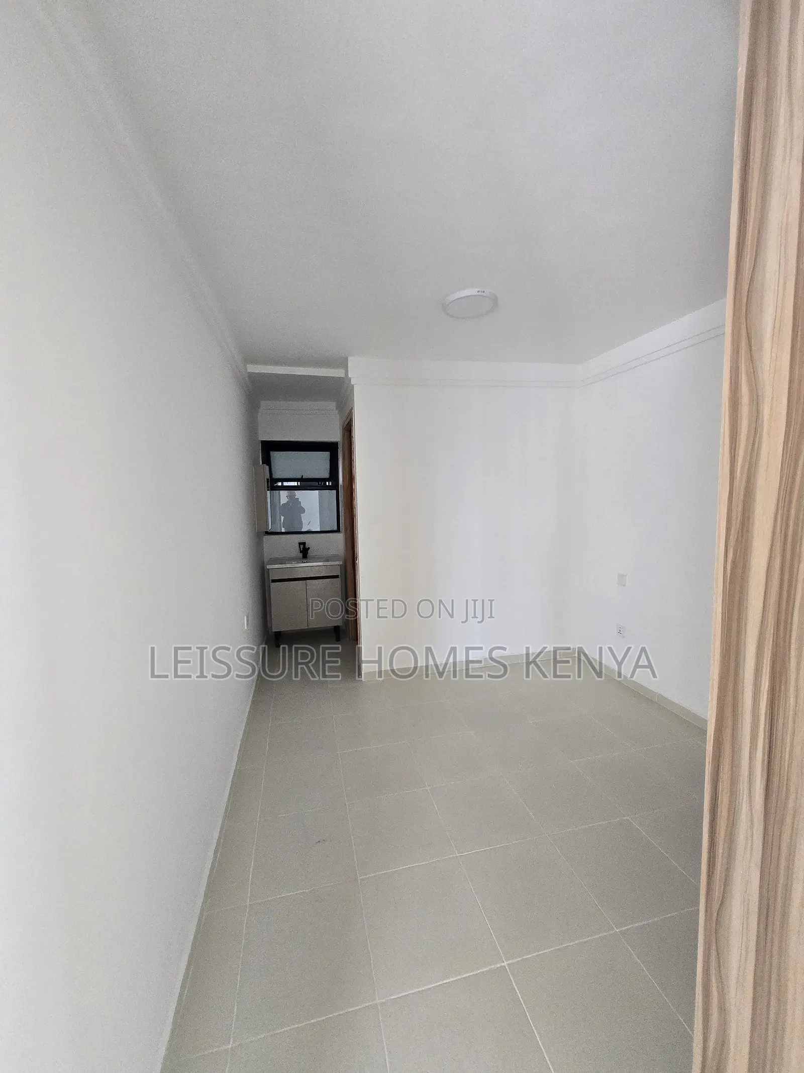 4bdrm Duplex in Thome for sale