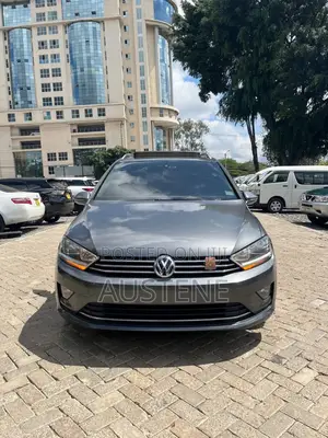 Volkswagen Golf SportWagen TSI S FWD 2018 Gray