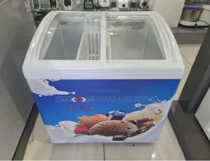 Showcase Freezer 156ltrs