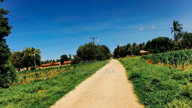 Plot for Sale - thumbnail 4