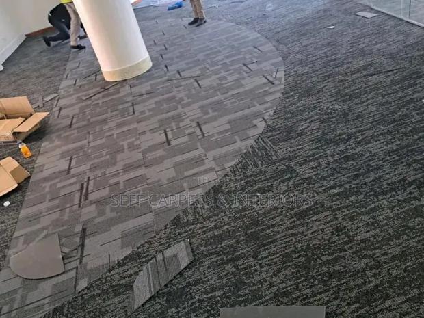 Carpet Tiles for Boadrooms - thumbnail 3