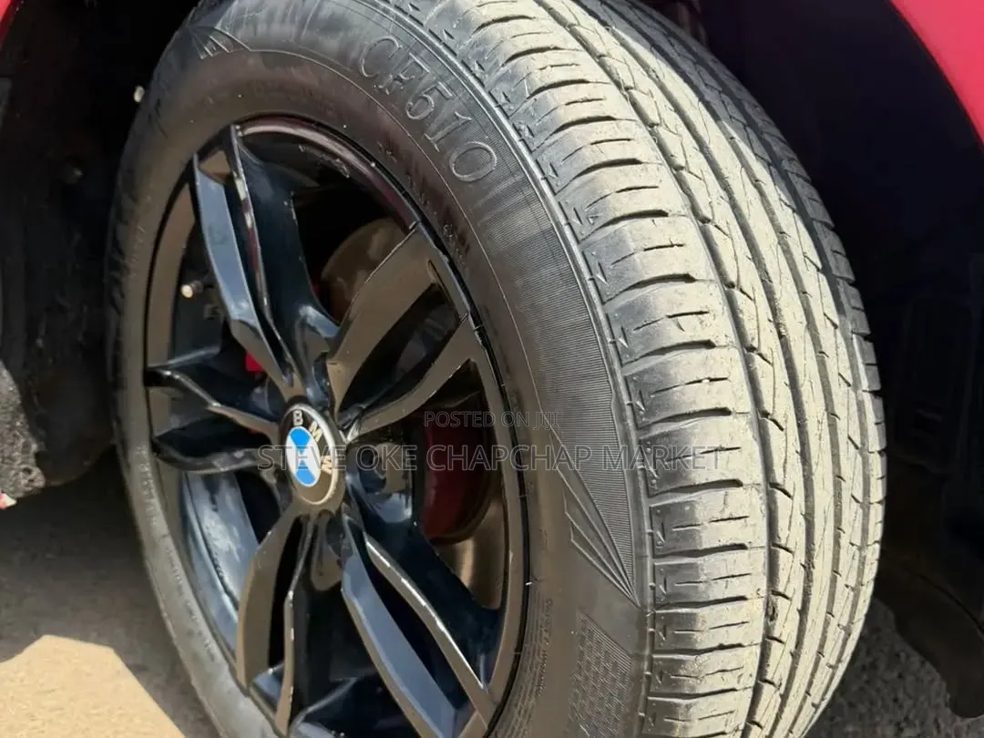 BMW 116i 2016 Red