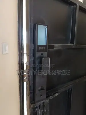 Tuya Wifi Smart Door Lock With 3d Fcae Recognition Fingerprints
