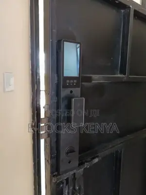 Tuya Wifi Smart Door Lock With 3d Fcae Recognition Fingerprints
