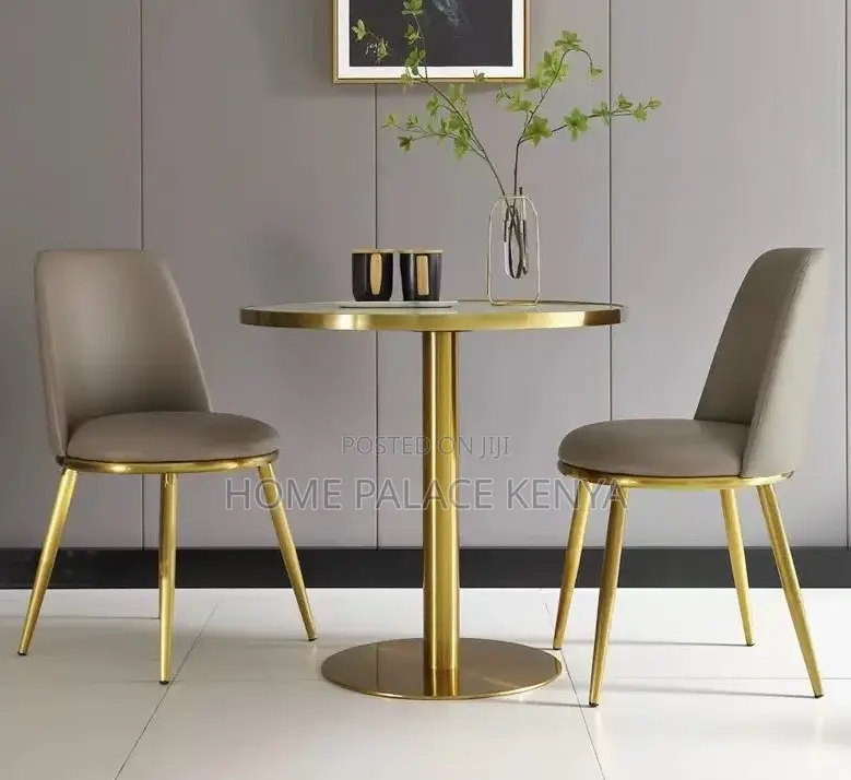 Dining Table: Stylish Round Dining Table With Casual Design