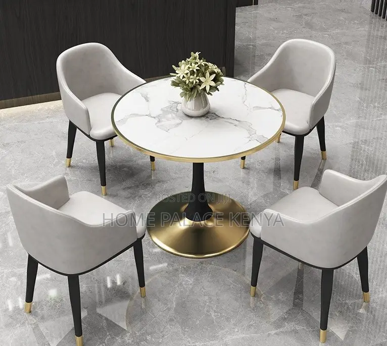 Dining Table: Stylish Round Dining Table With Casual Design
