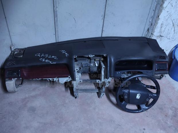 Toyota Crown Dashboard And Stearing Model 2010.