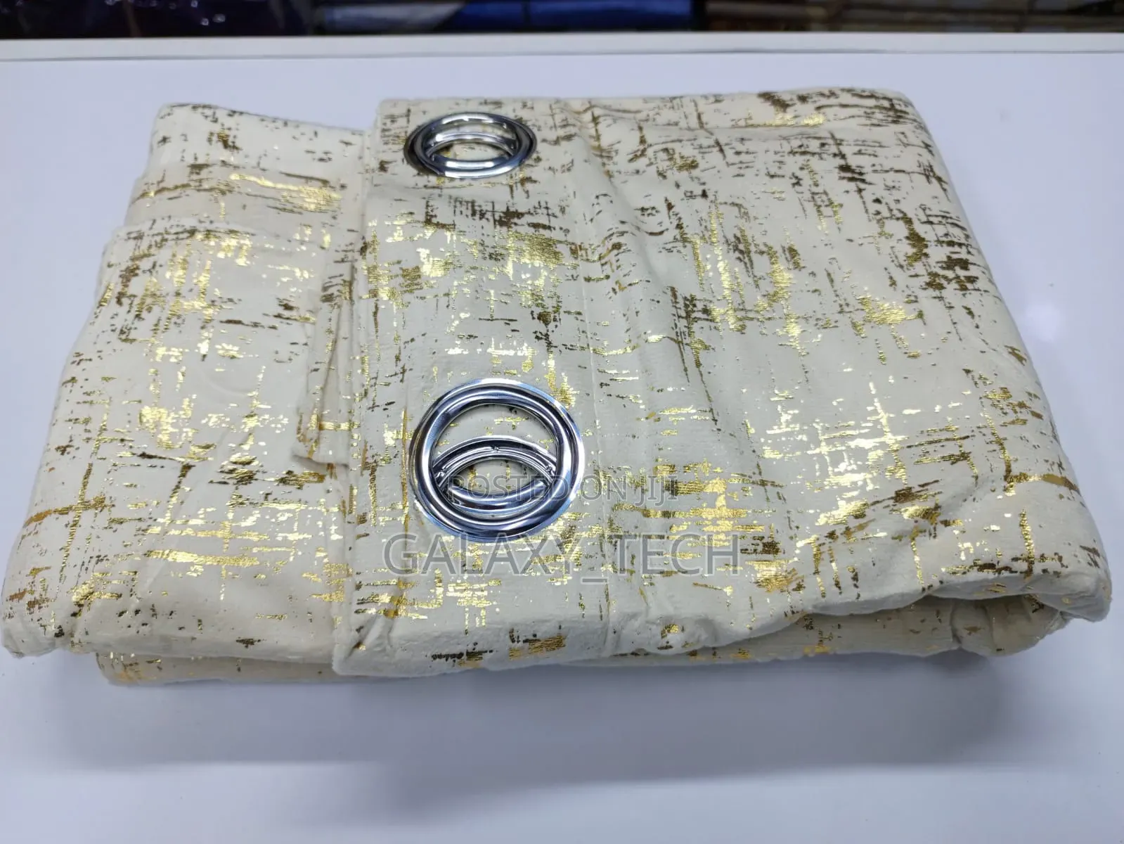 3 Pc Marble Velvet Curtains