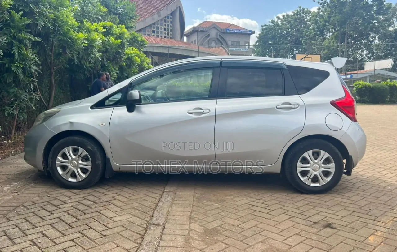 Nissan Note 1.2 Petrol 2013 Silver