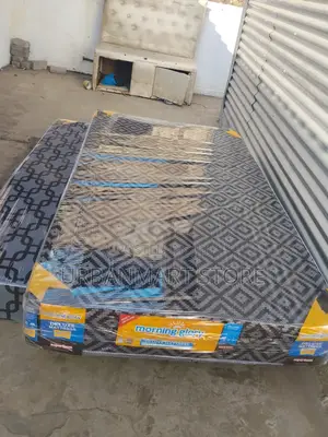 Morning Glory 3 1⁄2 by 6 Plain Top Mattress 8 Inches, High Density