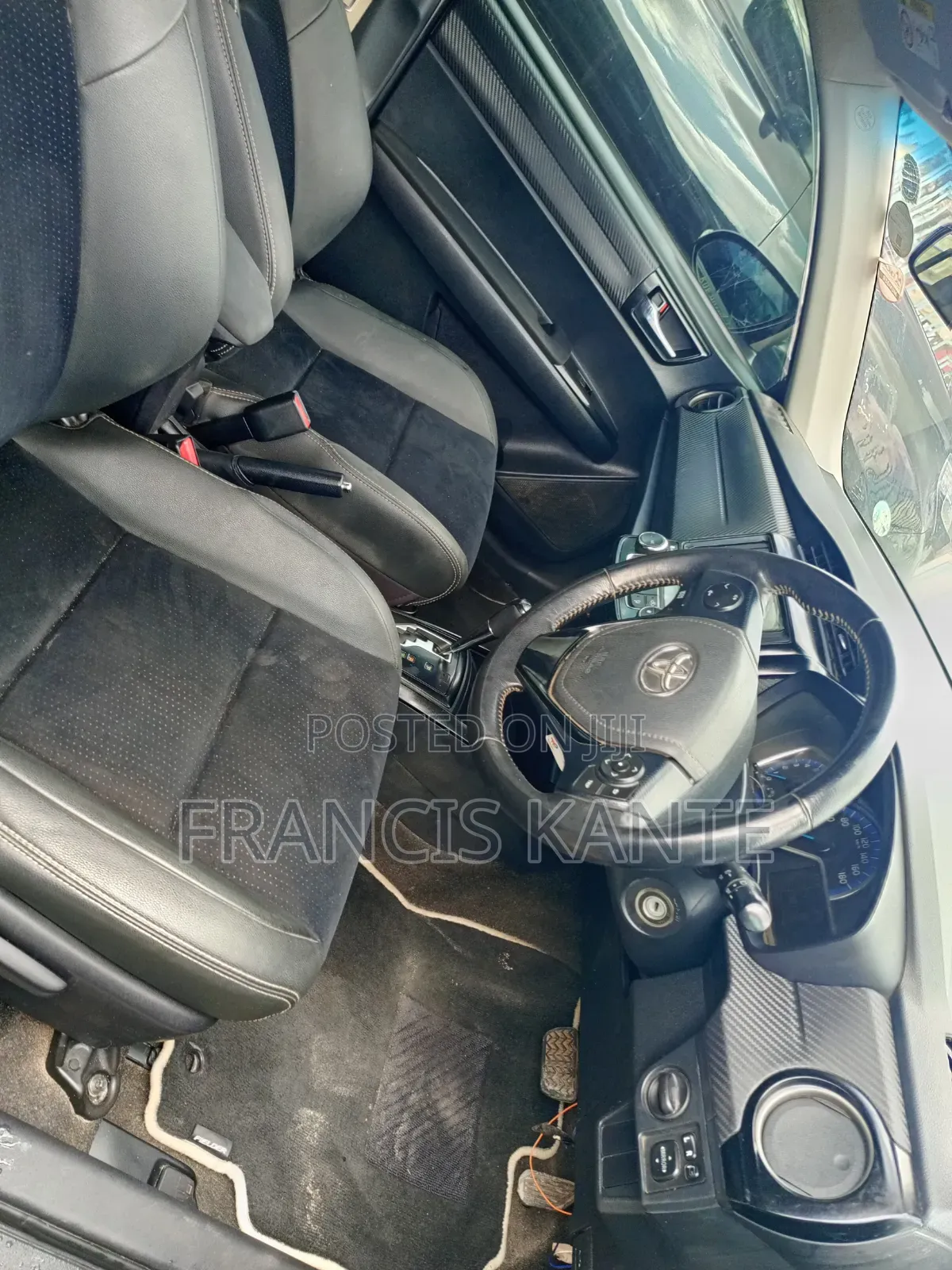 Toyota Corolla Fielder 2016