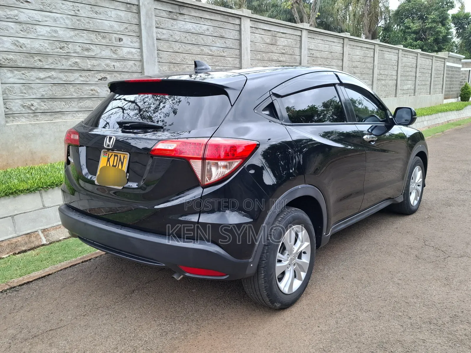 Honda Vezel 1.5 2WD 2016 Black