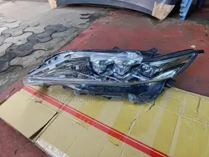 Toyota Harrier 2018 Headlight (192)