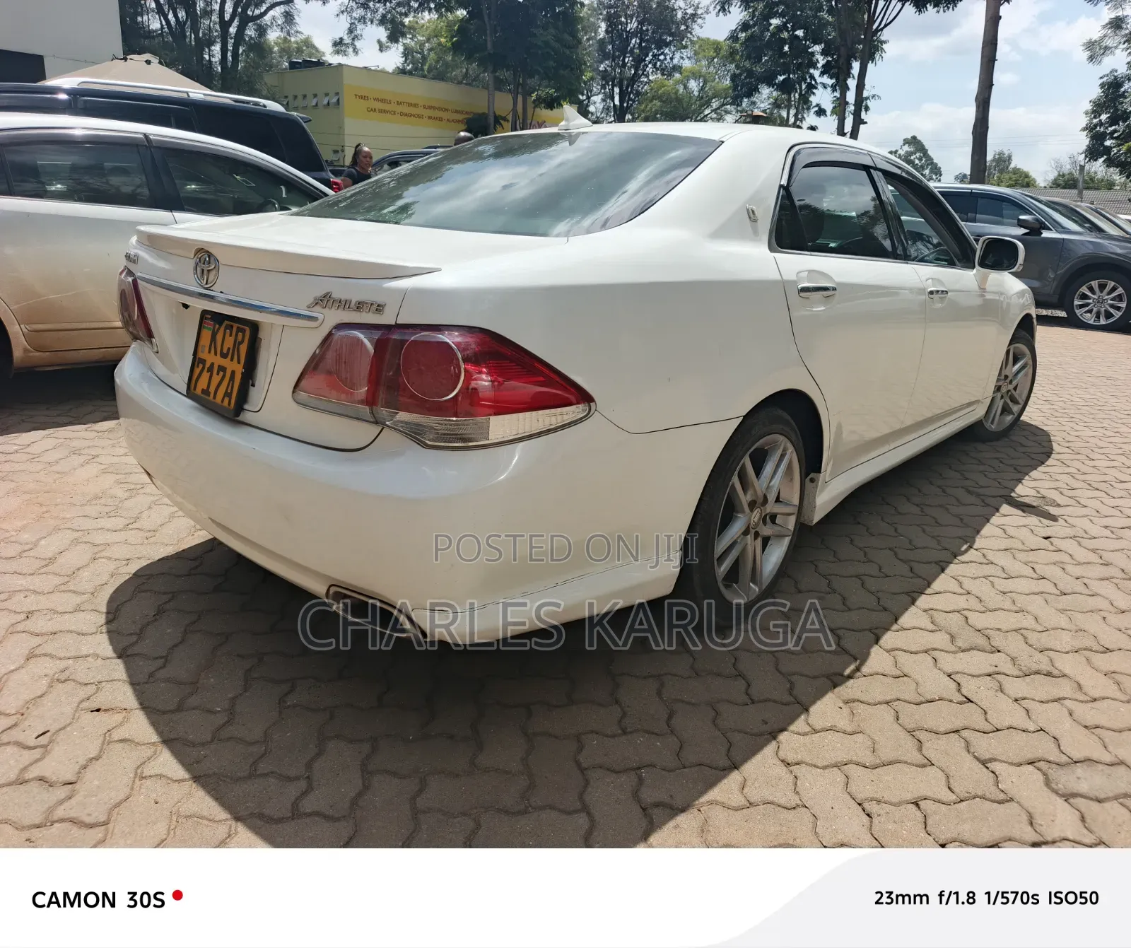 Toyota Crown 2011 White