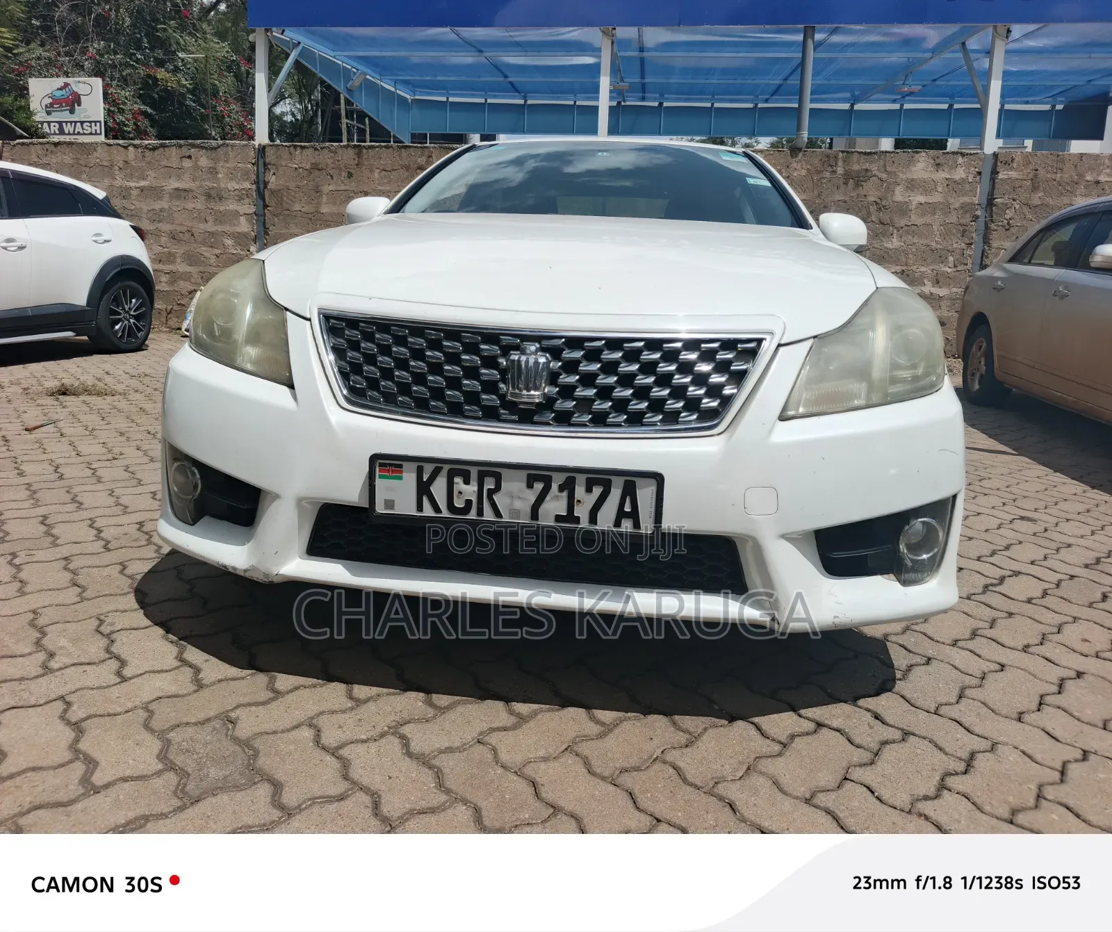 Toyota Crown 2011 White