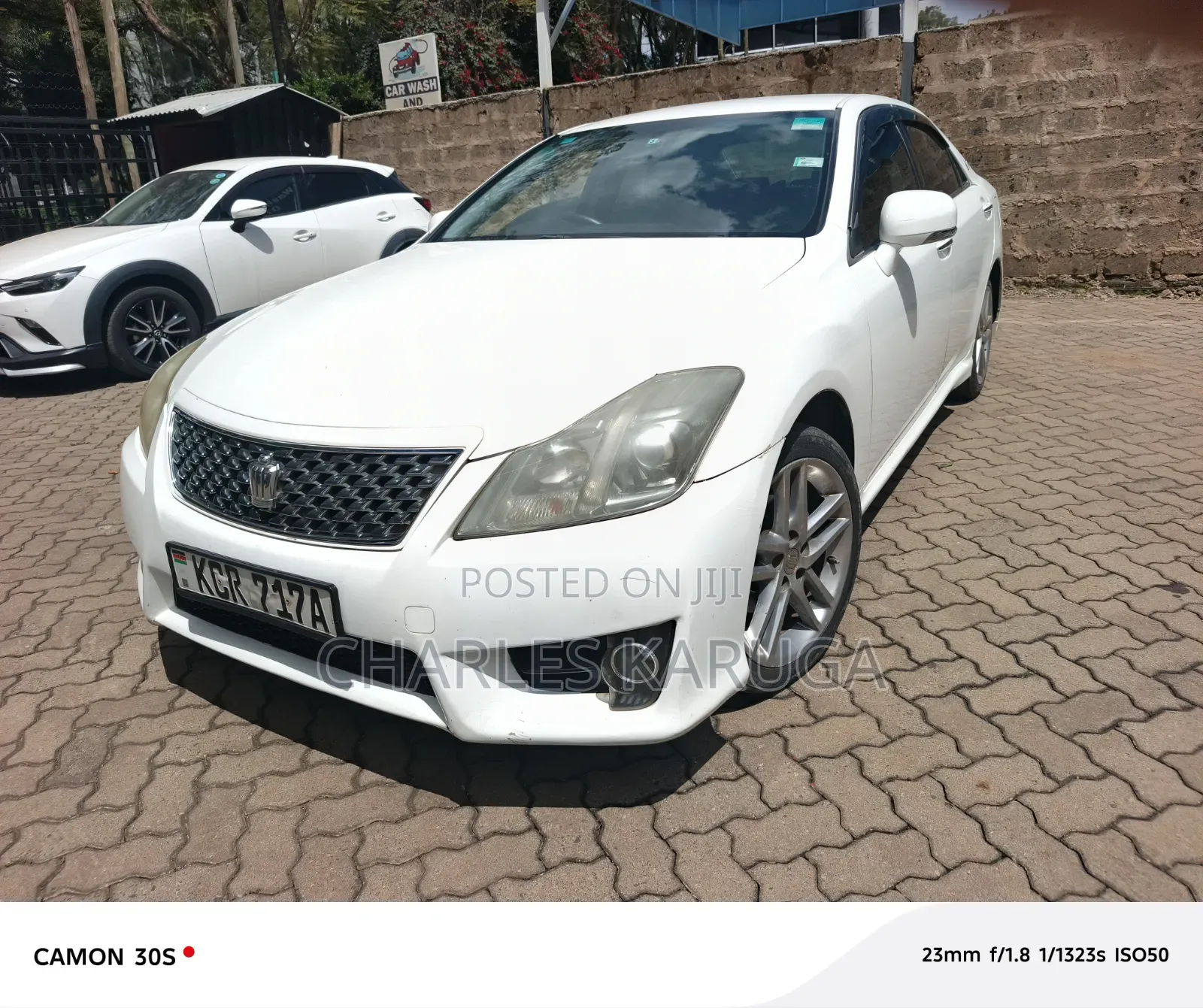 Toyota Crown 2011 White