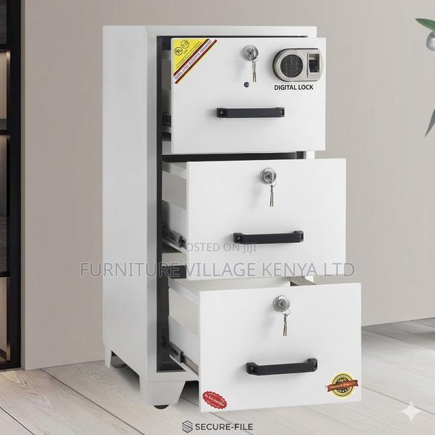 3-Drawer Heavy Duty Diplomatic Safe Cabinet - thumbnail 6