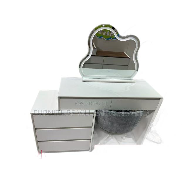 Creamy White Modern Vanity Make Up Table - thumbnail 7