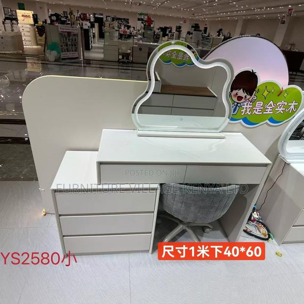 Creamy White Modern Vanity Make Up Table - thumbnail 8