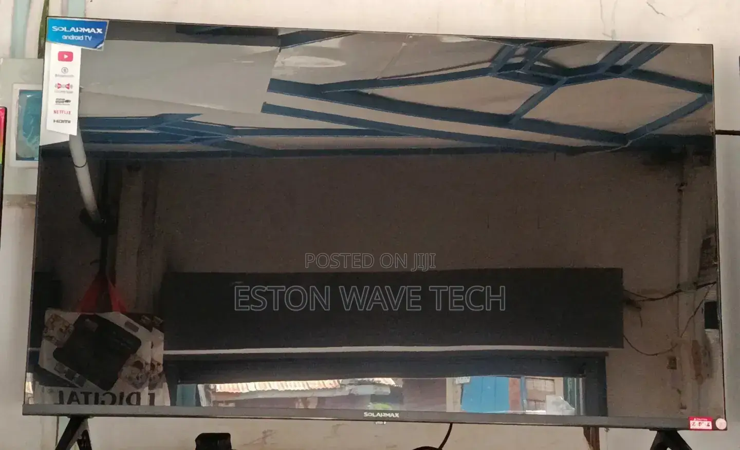 Solarmax Android Tv 43inches
