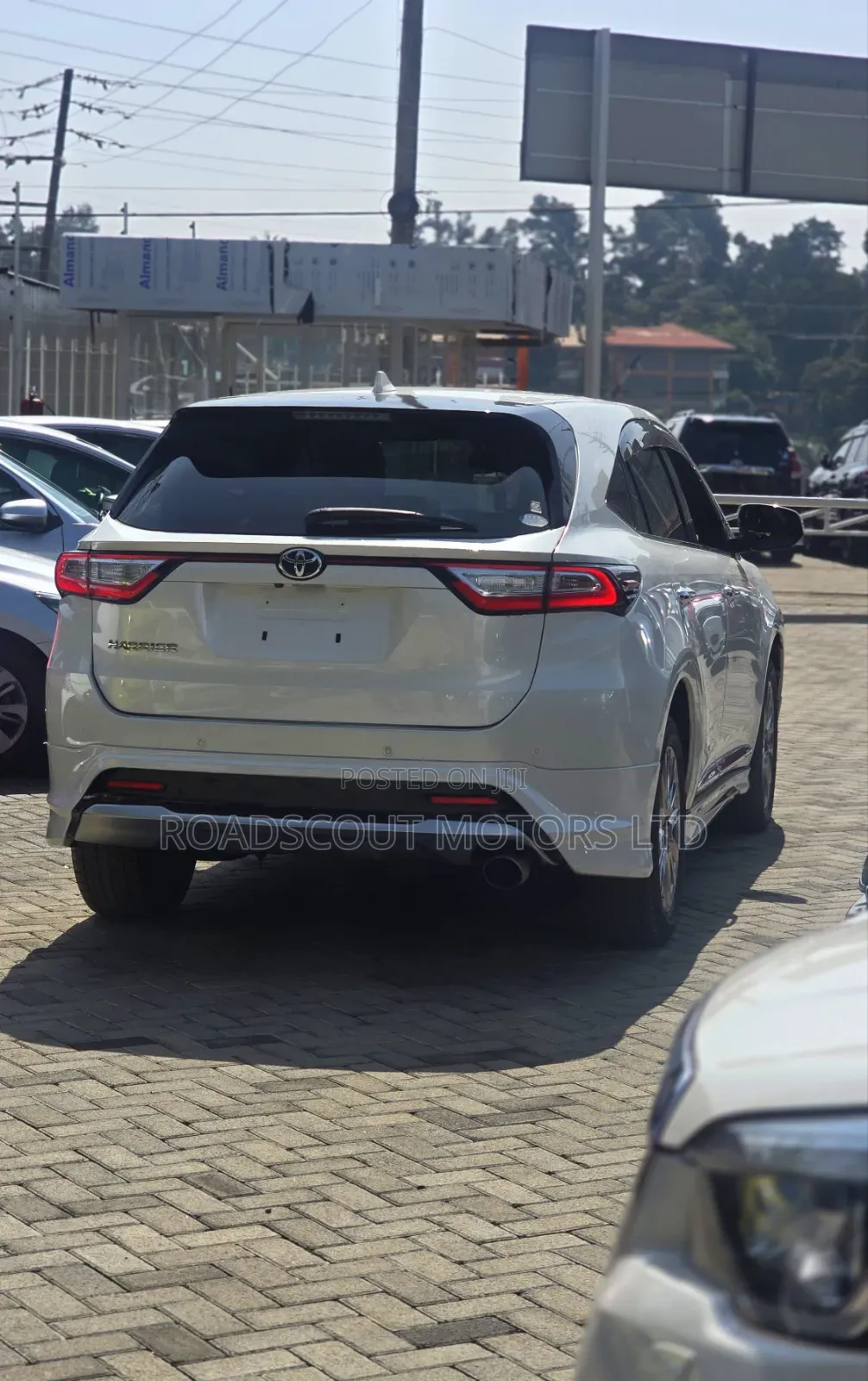 Toyota Harrier 2019 White